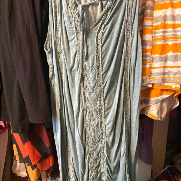 Women's Blue Sleeveless Top - Picture 2 of 5